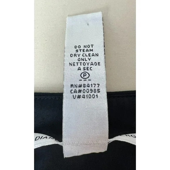 Diane von Furstenberg Gunita Mini Skirt Green Blue Open Work Wave Print SZ 4 - Picture 11 of 14